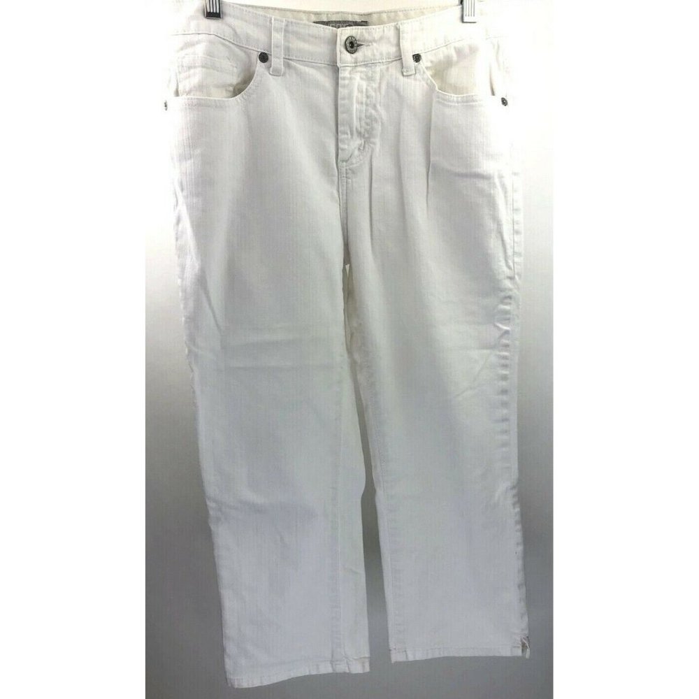 Chico's Platinum White Jeans Size 0.5 Capri